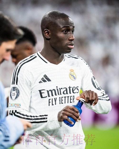 费兰-门迪因伤缺席洲际杯 至少错过皇马三场比赛